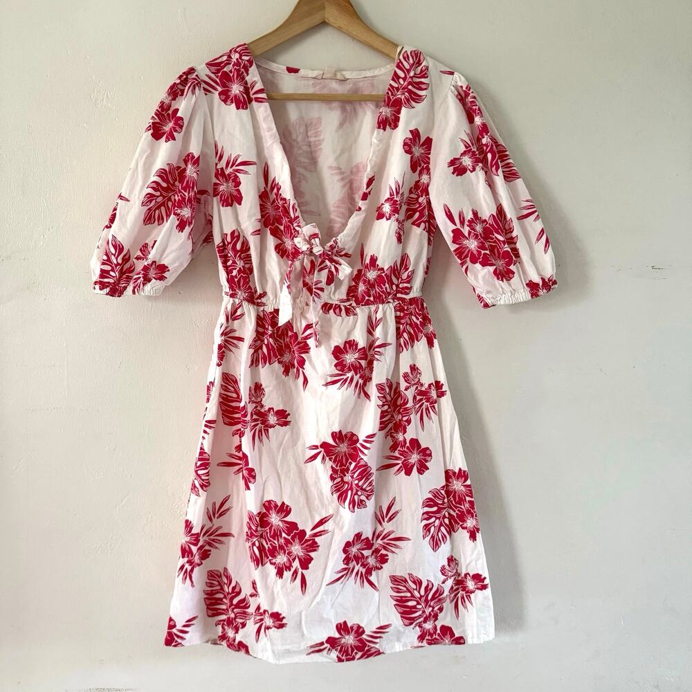 Sim & Sam Red White Floral Plunge V Neck Dress Beachy Lined Puff Sleeve Small‎